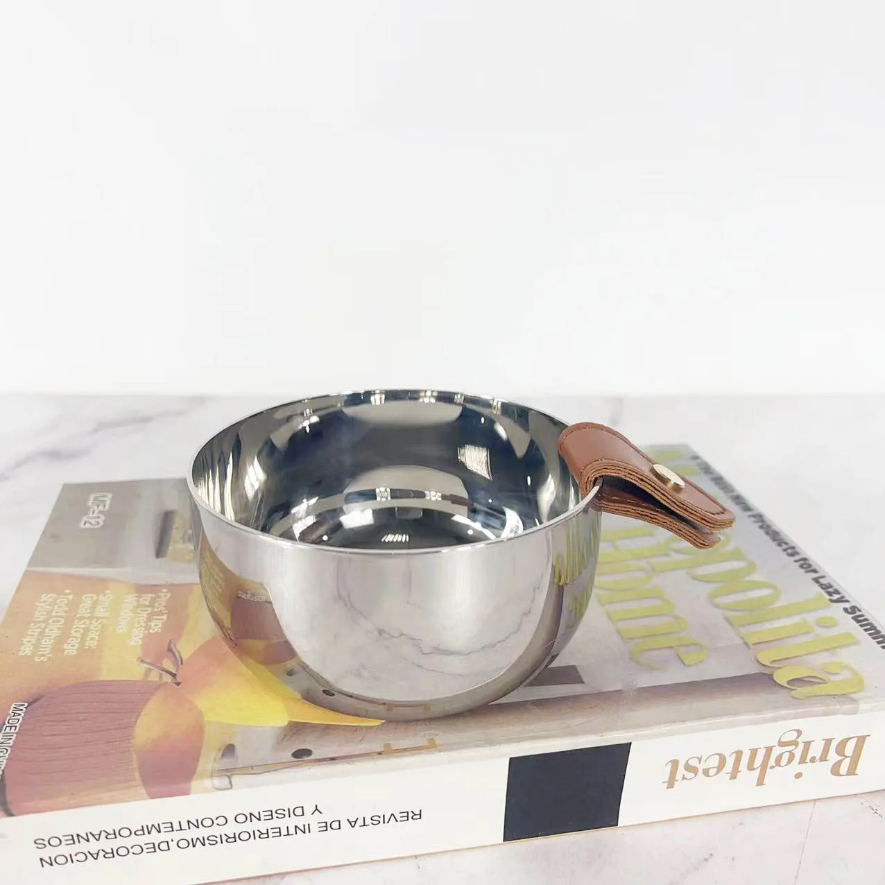 Seau à glace moderne en cuir e - Ice Bucket Silver avis et prix